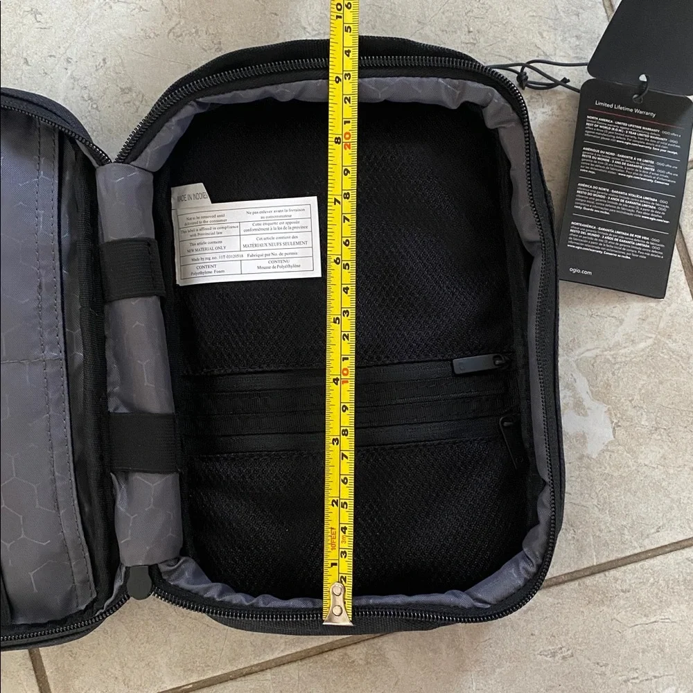 NWT Kronos Ogio Black Organizer Bag